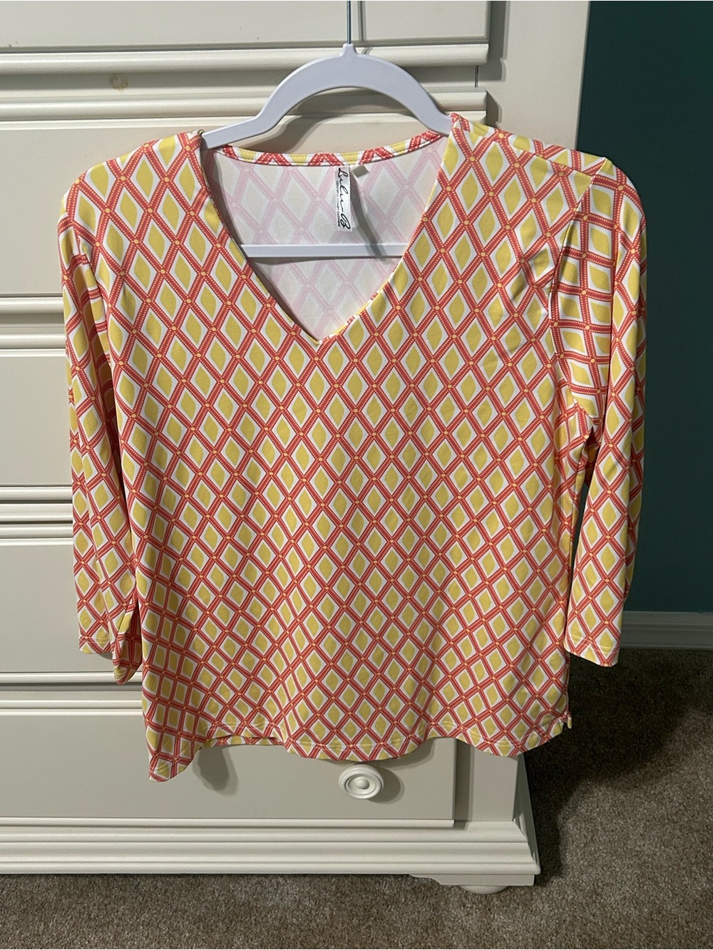 Lulu-B V-Neck Diamond Print Tunic in Yellow and Pink